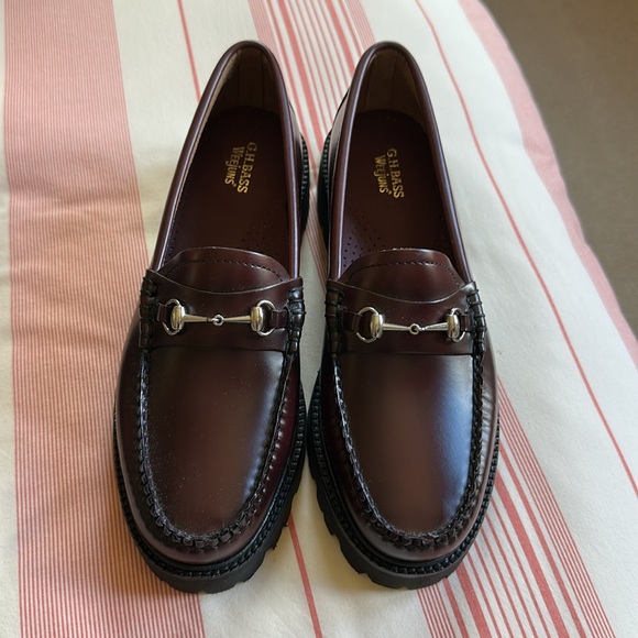 NWOT G.H. Bass Weejuns Women's Burgundy Loafers Never Worn - Picture 13 of 13